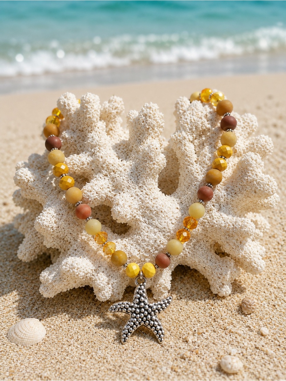 🆕😍🍁Handmade Yellow & Brown Beaded Starfish Pendant Necklace
